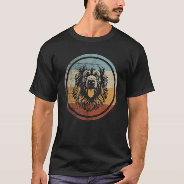 Retro Design Leonberger Dog T-Shirt (Front)