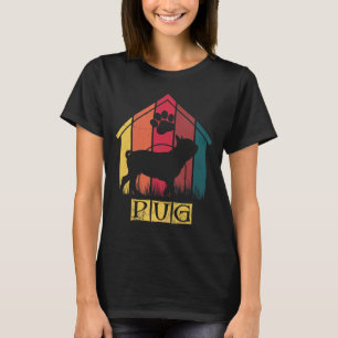 Retro Distressed Vintage Pug Design for Dog Lovers T-Shirt