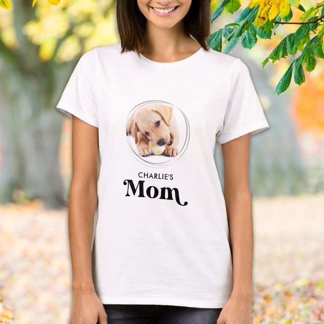 Retro Dog MOM Personalised Puppy Pet Photo  T-Shirt (Creator Uploaded)