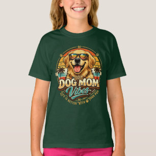 Retro Dog Mum Vibes Golden Retriever T-Shirt