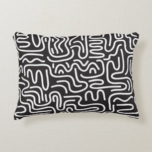 Retro Doodle Wavy Lines: Monochrome Decorative Cushion