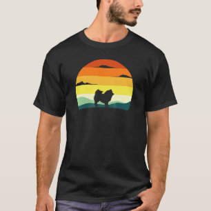 Retro Eskimo Dog Pet Owner Mum Dad Men Women T-Shirt
