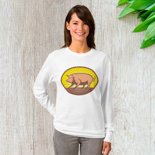 Retro Farm Pig with Sunburst  T-Shirt