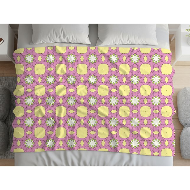 Retro floral geometric patterned fleece blanket (Creator Uploaded)