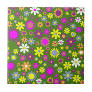 Retro Floral Pattern - 70's Flower Wallpaper Tile