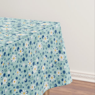 Retro floral pattern with daisies. tablecloth