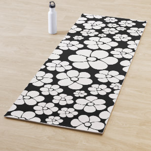 Retro Flower Pattern in White on Black Yoga Mat