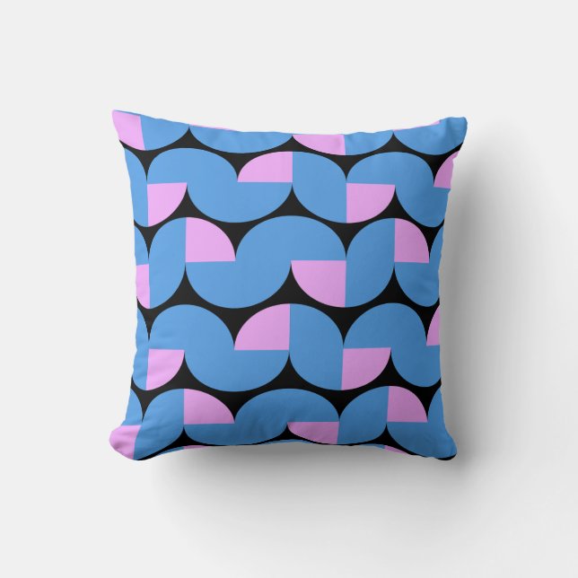 Retro Geometric Circle Pattern Cushion (Front)
