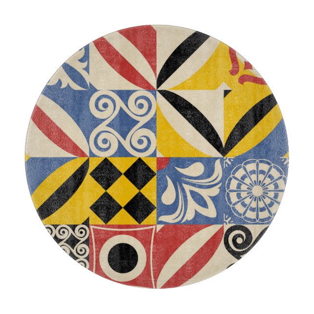 Retro geometric shapes: Azulejos tiles. Cutting Board (Front)