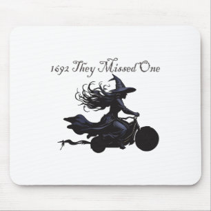 Retro Girls Trip Salem 1692 They Missed One Witch  Mouse Pad