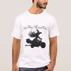 Retro Girls Trip Salem 1692 They Missed One Witch  T-Shirt