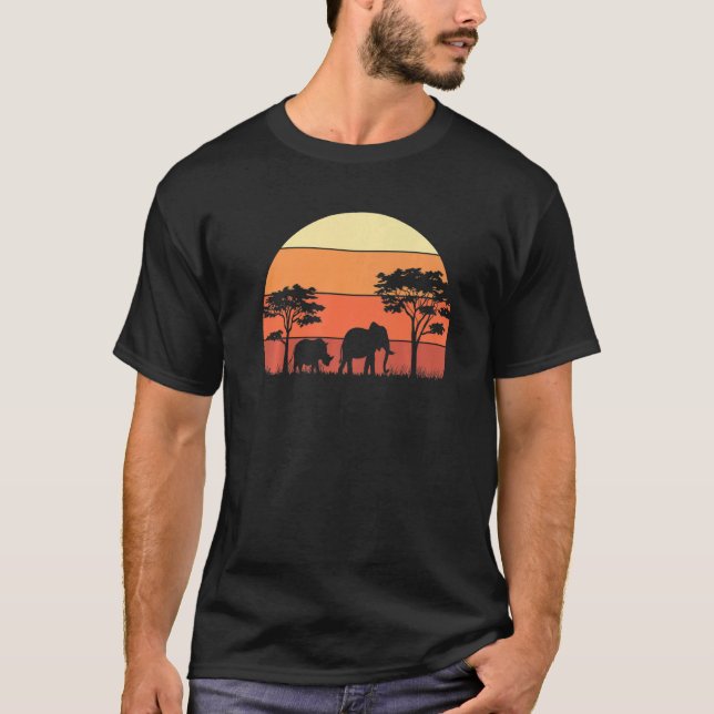 Retro Graphic Animal Keeper Zoo Keeper Animal Zoo  T-Shirt (Front)