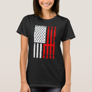 Retro Graphic Car Car Mechanic Vehicle Technician T-Shirt