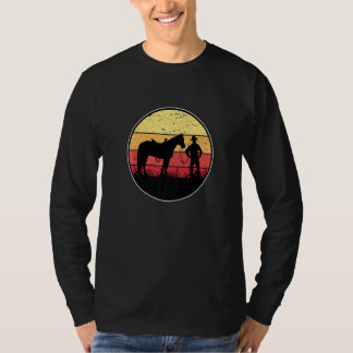 Retro Graphic Horse Lover Equestrian Rider Horses  T-Shirt