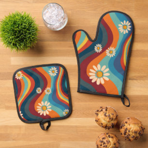 Retro Groovy 70's Rainbow Daisy Oven Mitt & Pot Holder Set