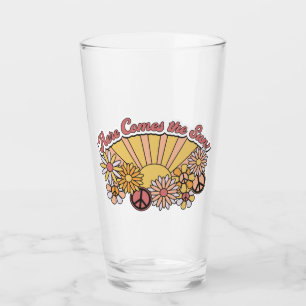 Retro Groovy Here Comes the Sun Vintage Graphic Glass