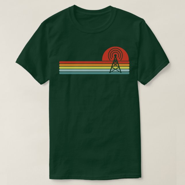 Retro Ham Radio Antenna  T-Shirt (Design Front)