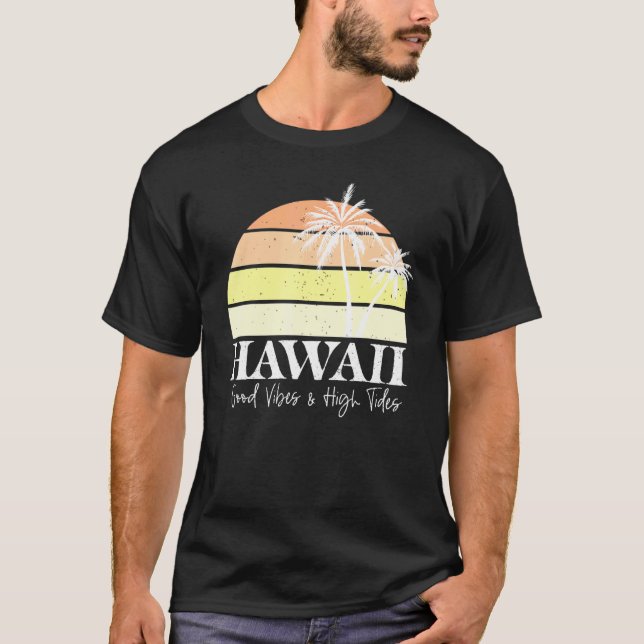 Retro Hawaii Hawaiian Summer Beach Tropical Vacati T-Shirt (Front)