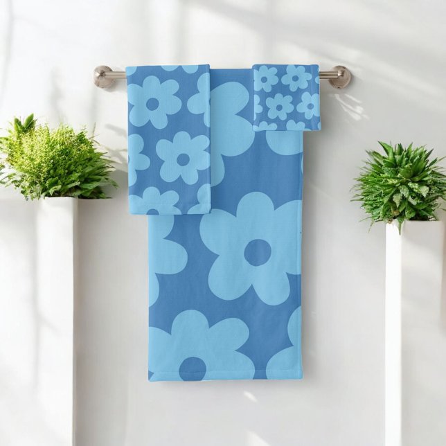 Retro Hippie Preppy Blue Flower Y2K Pattern Bath Towel Set (Creator Uploaded)