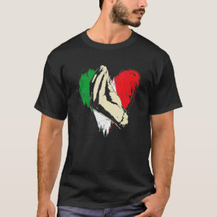 Retro Italian Flag Heart Italy Hand Gesture Italia T-Shirt