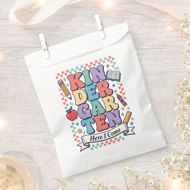 Retro Kindergarten Here I Come School Favour Bags (Clipped)