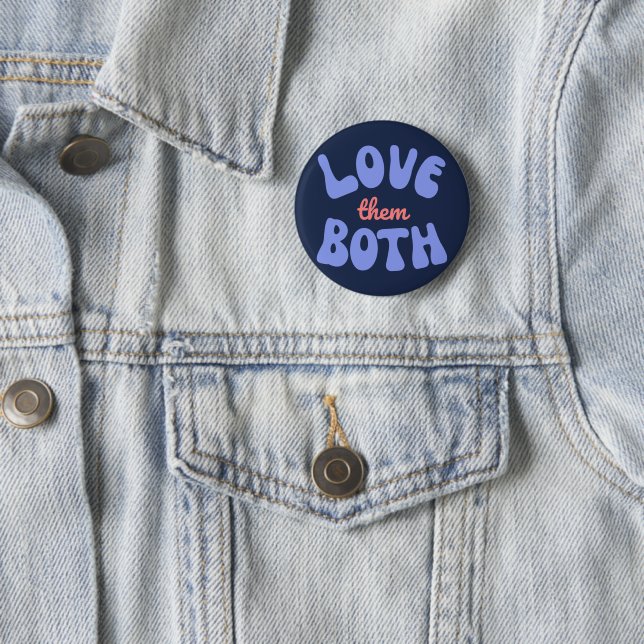 Retro Love Them Both Text Design 6 Cm Round Badge (In Situ)
