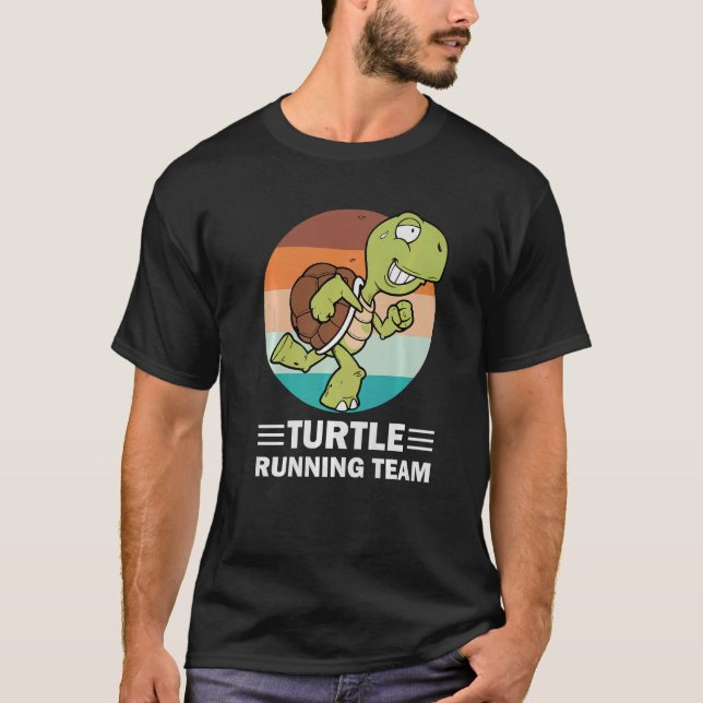 Retro  Marathoner Marathon Runner Turtle Running T T-Shirt (Front)
