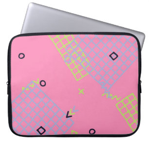 Retro Memphis Texture. Seamless Background in Tren Laptop Sleeve
