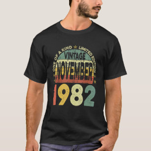 Retro Men 40 Year Old Vintage November 1982 40th B T-Shirt