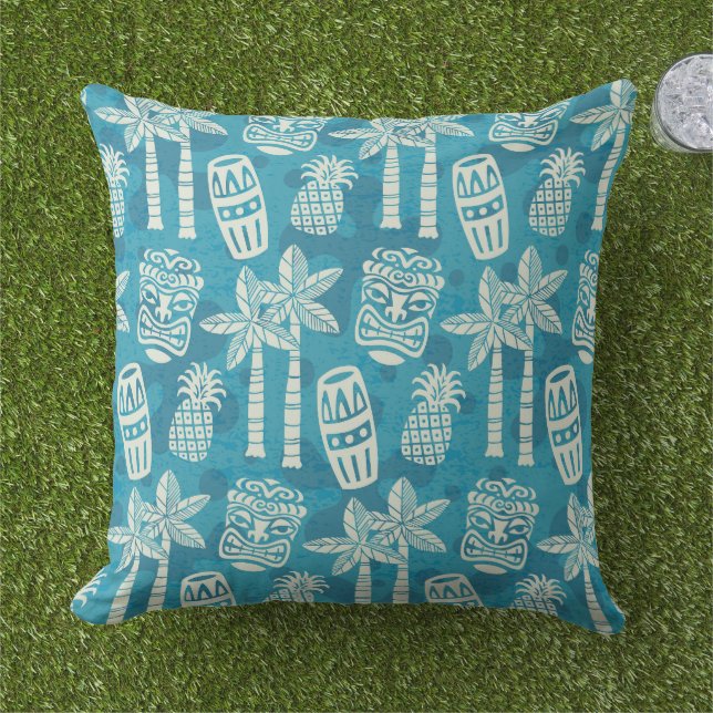 Retro Mid Century Modern Tiki Pattern Cushion (Grass)