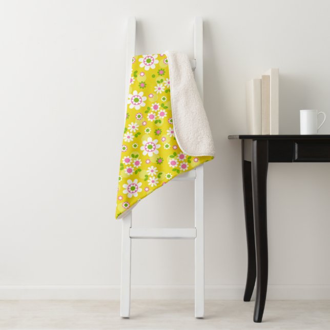 Retro Mod Flowers Yellow & White Sherpa Blanket (In Situ)