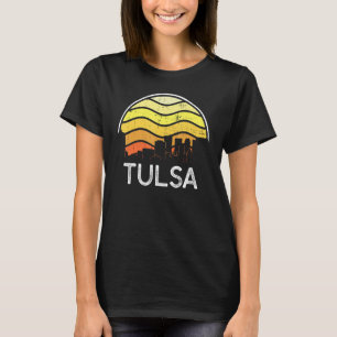 Retro Oklahoma Tulsa Visitors Skyline Vintage Urba T-Shirt