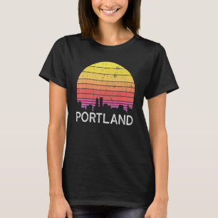Retro Oregon Portland Skyline Vintage Urban Buildi T-Shirt