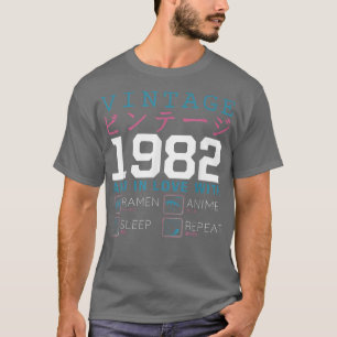 Retro Otaku Kanji Vintage 1982 Birthday Ramen Anim T-Shirt