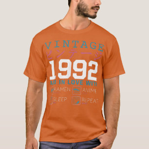 Retro Otaku Kanji Vintage 1992 Birthday Ramen Anim T-Shirt