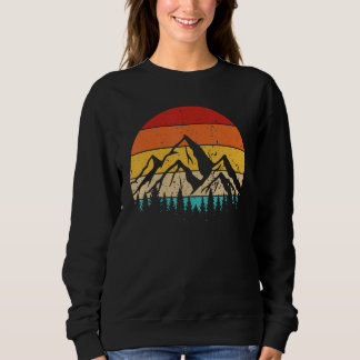 Retro Outdoors Wildlife Forest Nature Trees Mounta Sweatshirt