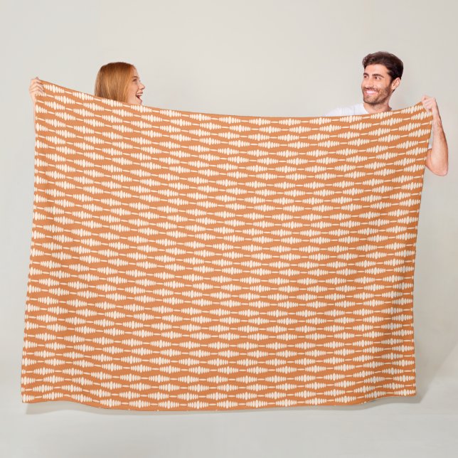 Retro Oval Fleece Blanket – Terracotta Mod Look (In Situ)