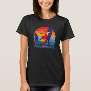 Retro Parrot I Howling Wolf I Screaming Scarlet Ma T-Shirt