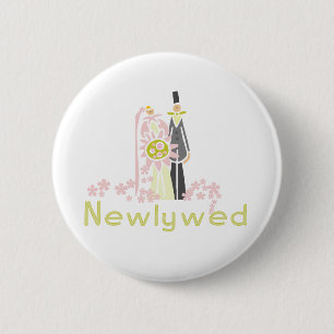 Retro Pink and Green Newlywed 6 Cm Round Badge