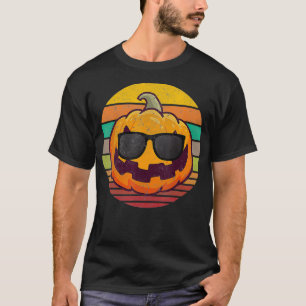 Retro Pumpkin Face Vintage Funny Halloween Party O T-Shirt