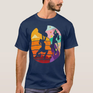 Retro Rock Climbing Bouldering Wall Climber T-Shirt