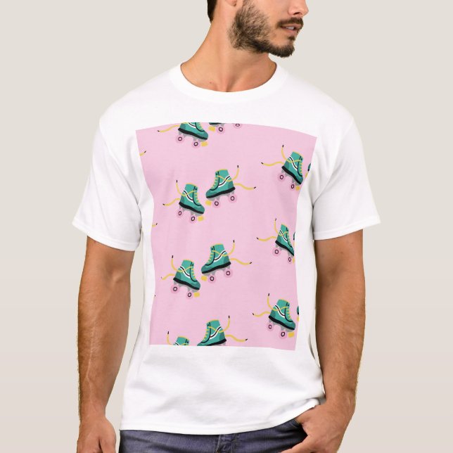 Retro roller skates: pink pattern. T-Shirt (Front)