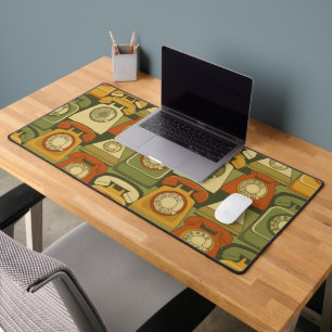 Retro Rotary Phone - 70s Communication Nostalgia Desk Mat