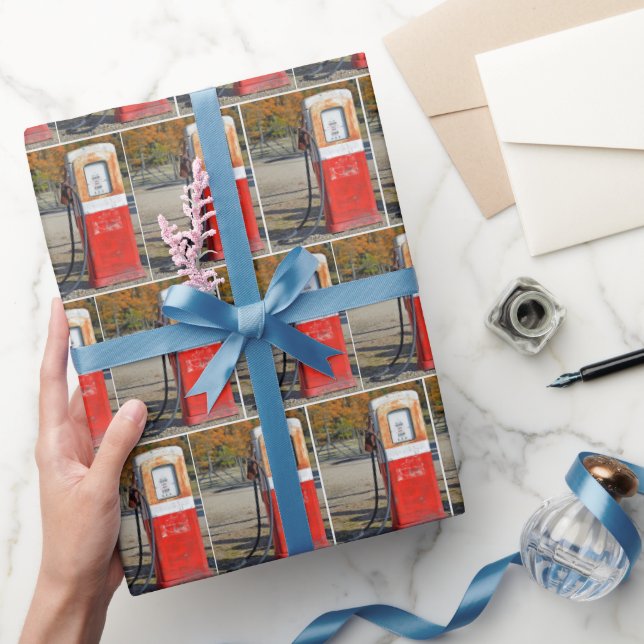 Retro Rusty Gas Pump Wrapping Paper (Gifting)