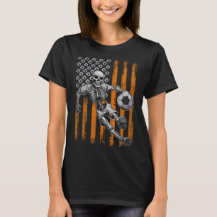 Retro Skeleton Playing Soccer Usa Flag Halloween B T-Shirt