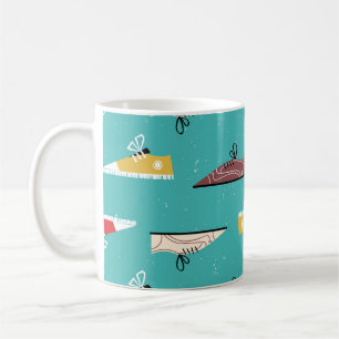 Retro sneakers: vintage seamless pattern. coffee mug