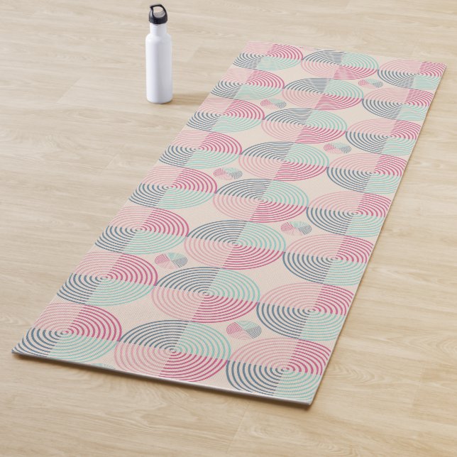 Retro Spiral Vibes Yoga Mat (In Situ)