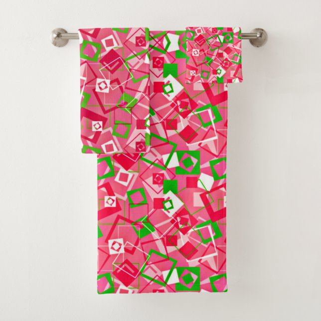 Retro Squares Pattern Bath Towel Set (Insitu)