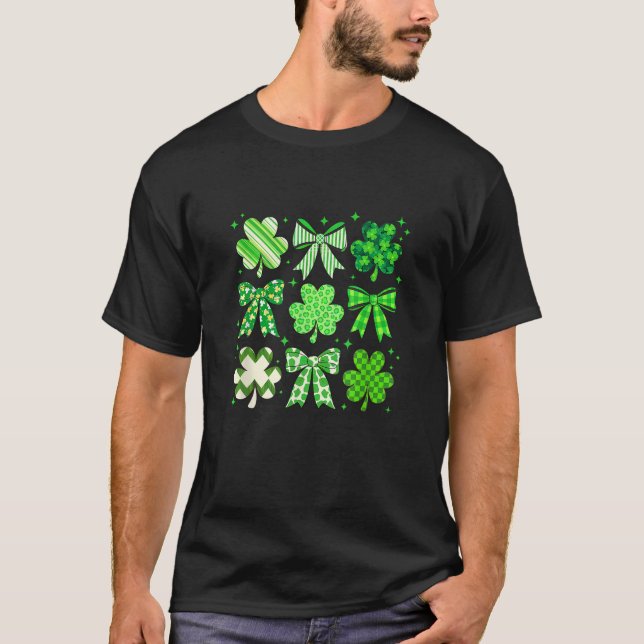 Retro St Patricks Day Lucky Shamrock Coquette Bow  T-Shirt (Front)