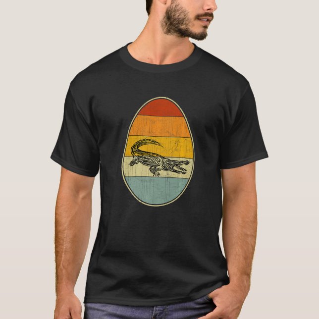 Retro Style Easter Egg Graphic  Easter Day Crocodi T-Shirt (Front)